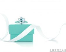 蒂芙尼钻戒经典设计致敬百年匠心