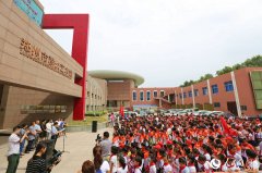 “彩塑童心”泥塑作品展在郑州市群艺馆开展