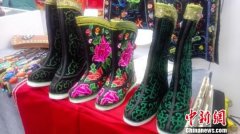 内蒙古近200个非遗项目亮相“非遗年货展”