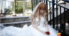 分分钟掰弯直男！爱丽丝伪娘团惊艳婚纱照