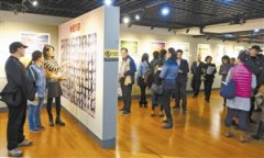 深圳市女摄影家作品展在深圳艺廊举行