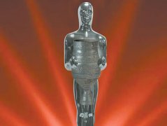 俄女性贡献银首饰为小李子打造奥斯卡“小银人”.