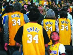 奥尼尔参加节目 公开嘲笑老东家湖人阵容寒酸