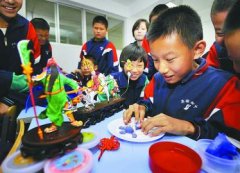 12岁“面塑管”成庙会最小艺人