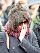 苏菲玛索泣别导演前夫 现身葬礼悲伤落泪(图）