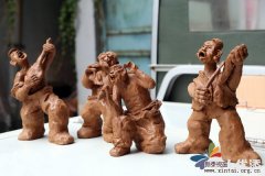 巧手捏泥人 惟妙惟肖让人爱不释手