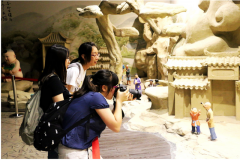 南京财经大学“指尖上的泥人”小分队走进惠山古镇