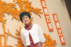 金辉：小剪纸撬动大美育