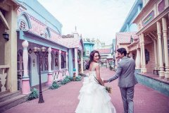 边走边拍，留下不一样的婚纱照