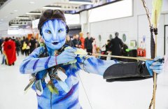 英国漫画节开幕 各路“英雄”闪耀全场(高清组图)