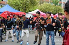 川师举办“3.28”社团文化博览会游园活动