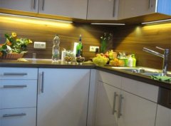 感应橱柜灯 增添厨房小情趣