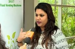 这个印度姑娘用一台冰箱 温暖了一群人