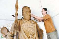 洛阳大型泥塑： 传承千年的民间艺术