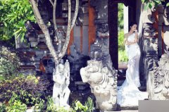 钱泳辰吕一相识一年修成正果 巴厘岛唯美婚纱照曝光
