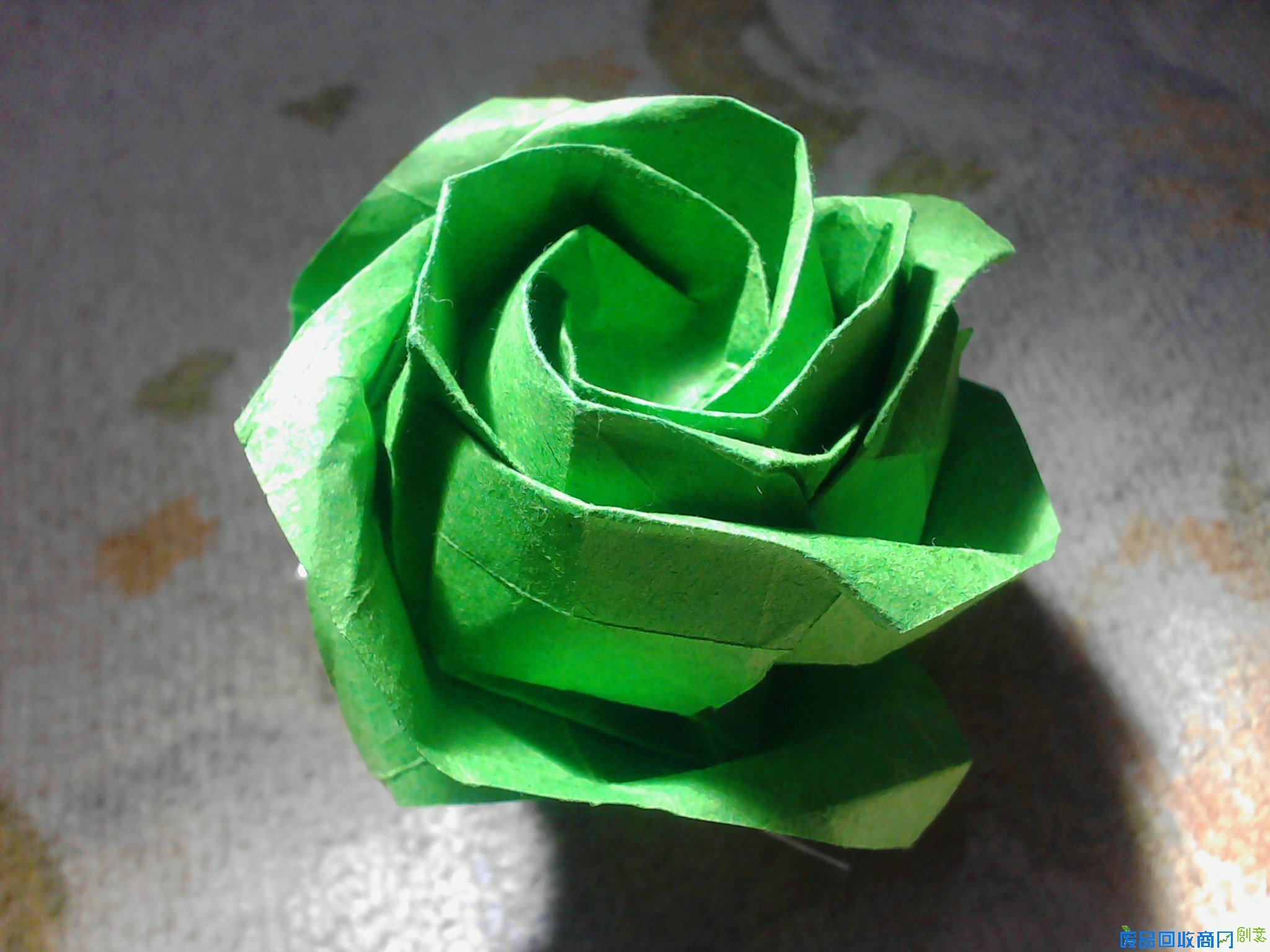 纸折的玫瑰花保德吧图片