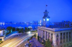 60人2月刷出木质雕花:91岁江汉关大楼复现老图原貌