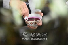 父子接力呵护埔寨纸花 续写祖传手艺的传奇