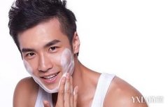 男士洁面皂好还是洗面奶好 为你讲解洗面皂的强大功效
