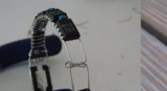 利用报废电子元器件DIY个性手镯