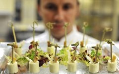 2015婚礼上最流行的9个细节 准新娘们欢呼吧