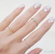 【图】美甲玻璃贴纸图片欣赏 小编教你如何在家DIY美甲