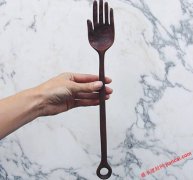 木制工艺品从旧建筑回收而来 – 国际动态