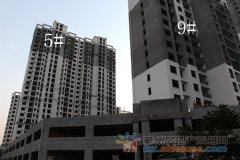 中瑞国际花园9月工程进度：外立面建设中