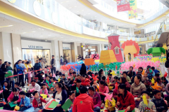 济南环宇城上演环保纸艺展，传递绿色生活之美