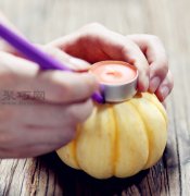 万圣节南瓜创意娱乐城 南瓜烛台DIY教程