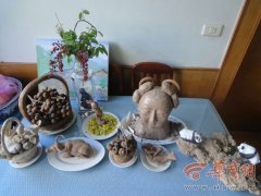 汉中55岁“巧娘”自学泥塑 曾战胜癌症