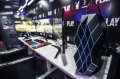 钛度黑晶电竞主机亮相DIY盛宴 FUXK新年趴