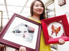 白领辞职玩衍纸 职业“折纸人”达沃斯上秀绝活