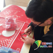 90后剪纸爱好者刘帅：让心手造物的艺术作品有生命有温度