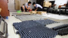 20米外能击穿可乐瓶机修工组装18支气枪倒卖