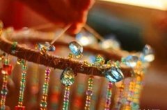 女老师自学木工 教你制作家庭实用手工艺品