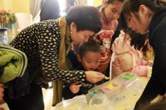 绿城雁鸣湖玫瑰园果冻蜡烛DIY活动(组图)