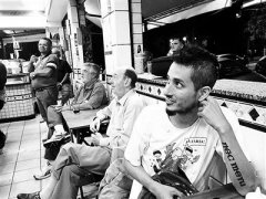 伊东：为国际足联画画要100万