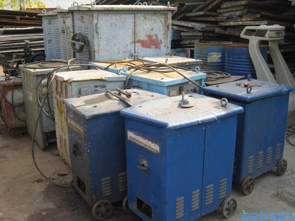 废旧电焊机回收图