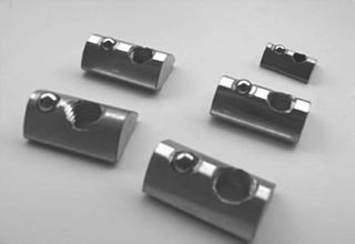 鞍山铝型材配件回收