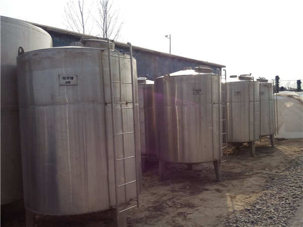 沈阳哪有回收不锈钢搅拌罐的