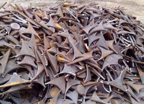 沈阳收购废铁边料，废铁回收咨询电话