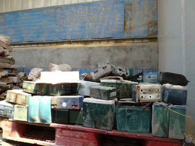 沈阳回收汽车电瓶，公司收购干电池