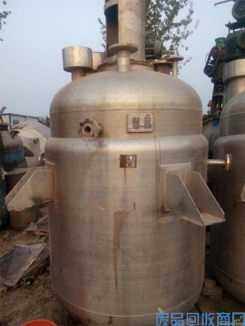 营口二手不锈钢反应釜出售图
