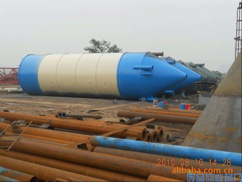 100吨水泥罐出售