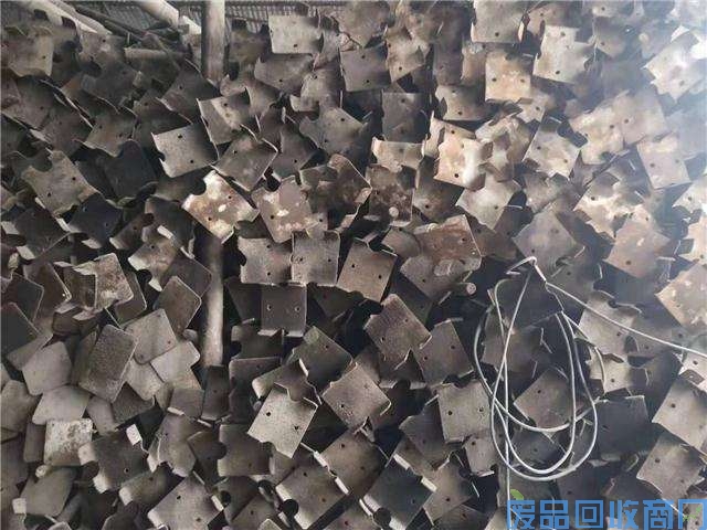废钢铁回收