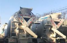 献县交警查扣多辆水泥罐车