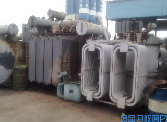 高价回收废旧变压器图