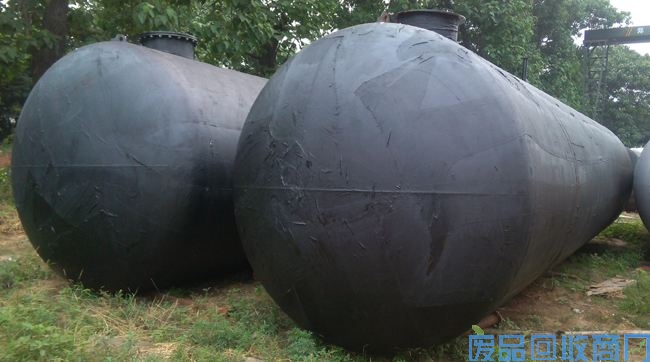 二手储罐-储油罐高价回收图
