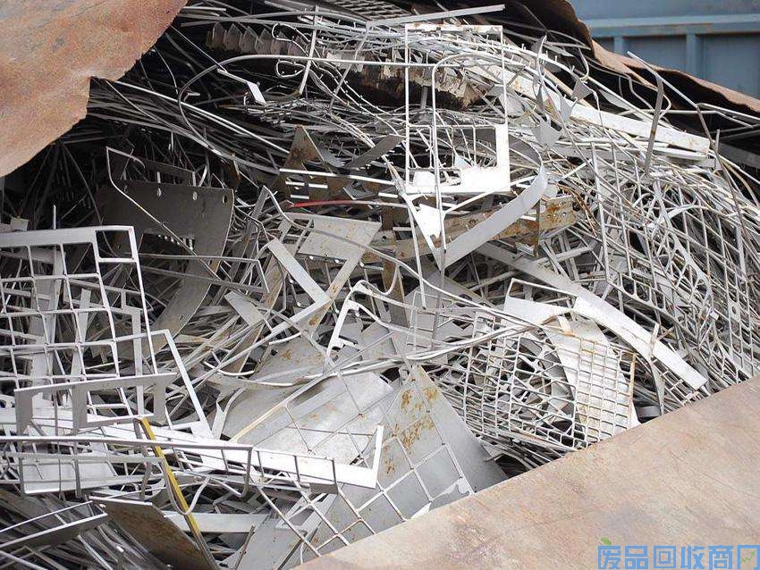 调兵山市大量回收白钢 白钢回收多少钱一斤 白钢收购厂家